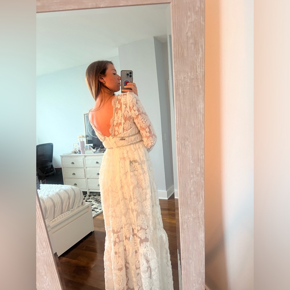 Self-Portrait Ivory Lace Maxi Dress - Picture 4 of 11
